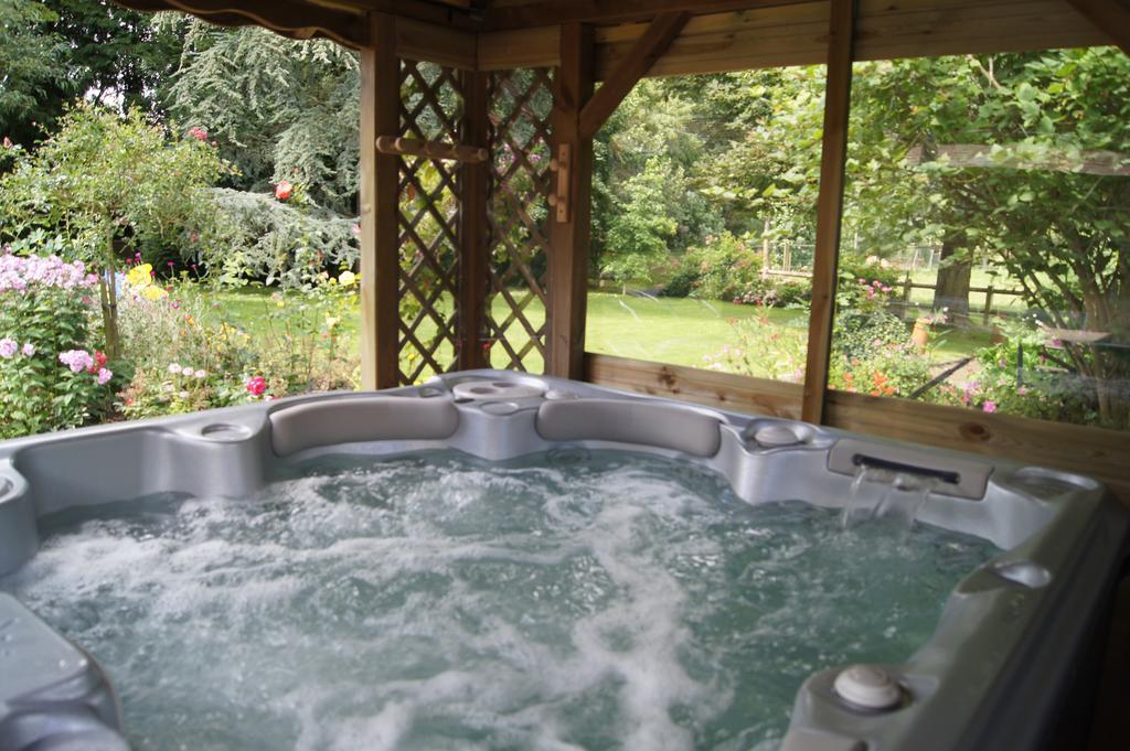 Le Paddock Du Val De Lys Hotel Blessy Bagian luar foto